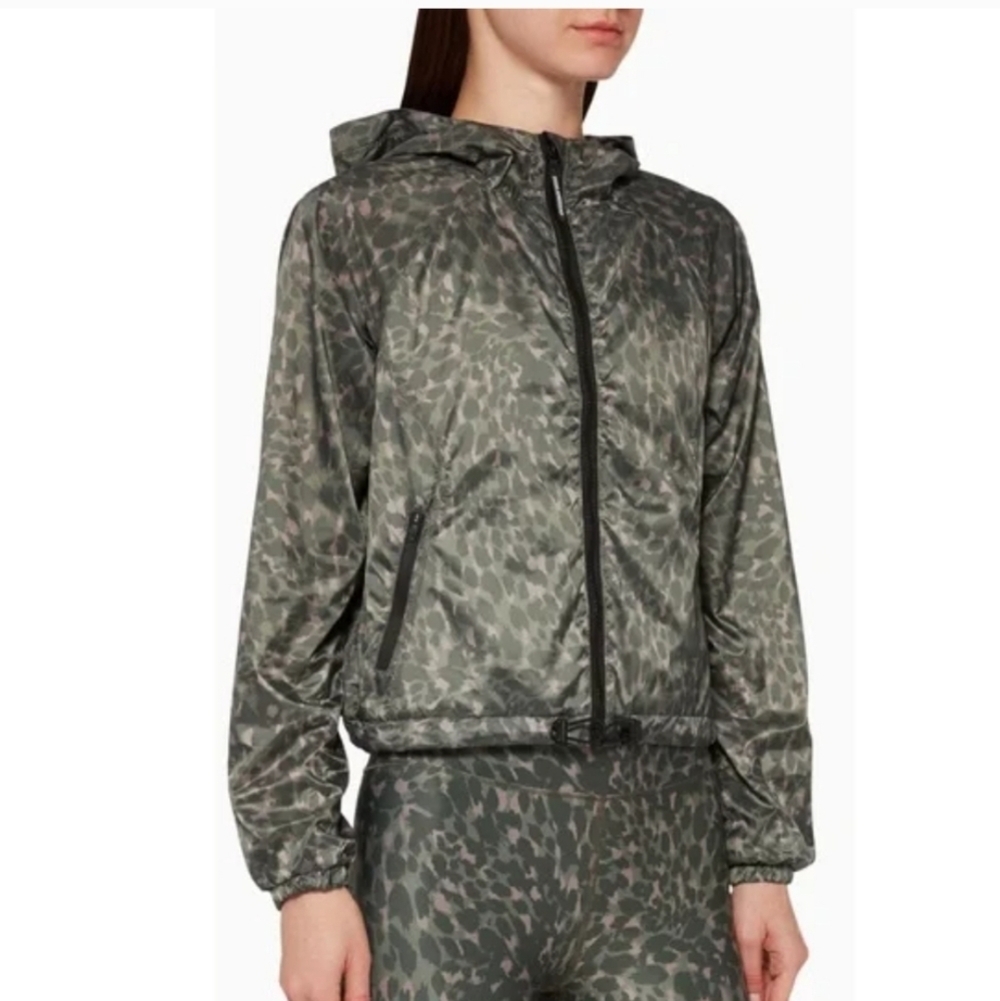Good American Camo Print Running Zip Up Hooded Jacket